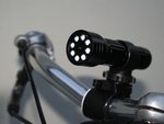 LINTERNA CON 8 LEDs CON CAMARA INCORPORADA  KIT SOPORTE PARA SUJECCION