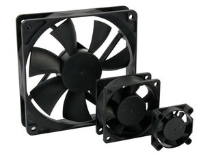 VENTILADOR 12VDC COJINETE LISO 92 x 92 x 25 mm 2400rpm