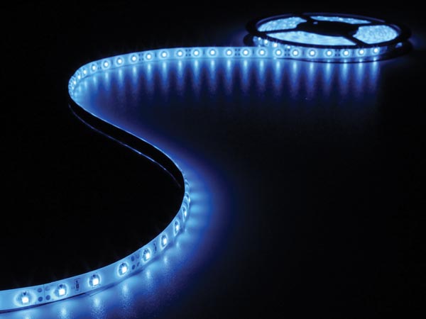 CINTA DE LEDs FLEXIBLE USO EN INTERIORES IP61  AZUL  300 LEDs  5m  12V  18W