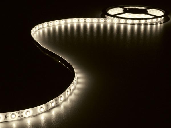 CINTA TIRA DE LEDs FLEXIBLE  BLANCO CALIDO  300 LEDs  5m  12V  195W