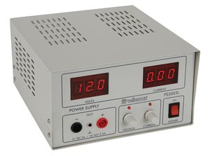 FUENTE DE ALIMENTACION PARA LABORATORIO DIGITAL REGULABLE  0  36V  05A