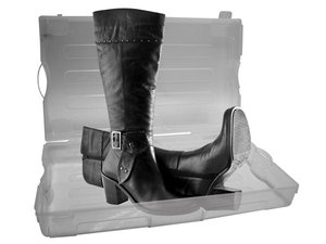 CAJA PARA ZAPATOS DE PLASTICO TRANSPARENTE CON ORIFICIOS DE VENTILACION  BOTAS