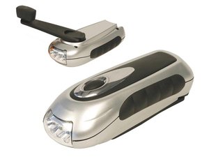 LINTERNA DINAMO CON 3 LEDs CARGADOR PARA TELEFONOS MOVILES