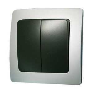 DOBLE INTERRUPTOR EMPOTRABLE LILLE PLATA  GRIS